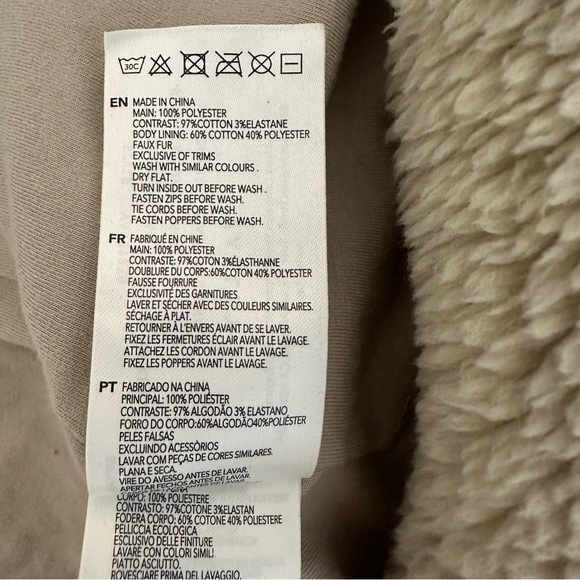 Varley Jamie Sherpa Jacket - Picture 9 of 9